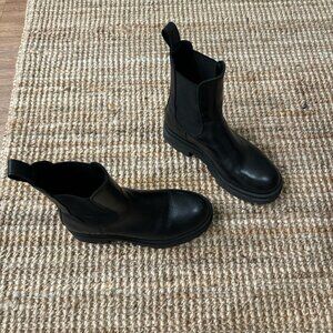 Anine Bing Black leather boots